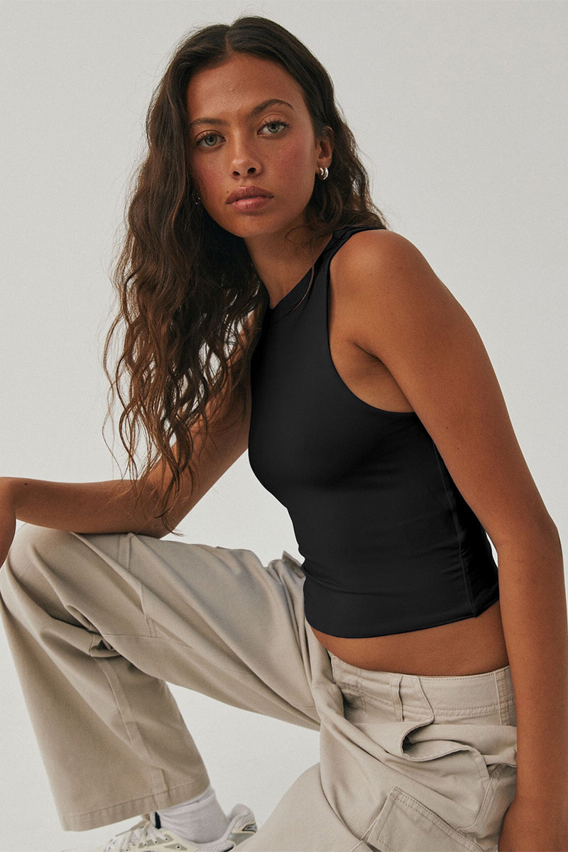 Round Neck Cropped Tank Top