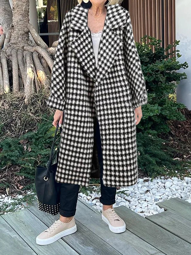 Jennifer | Long Houndstooth Coat