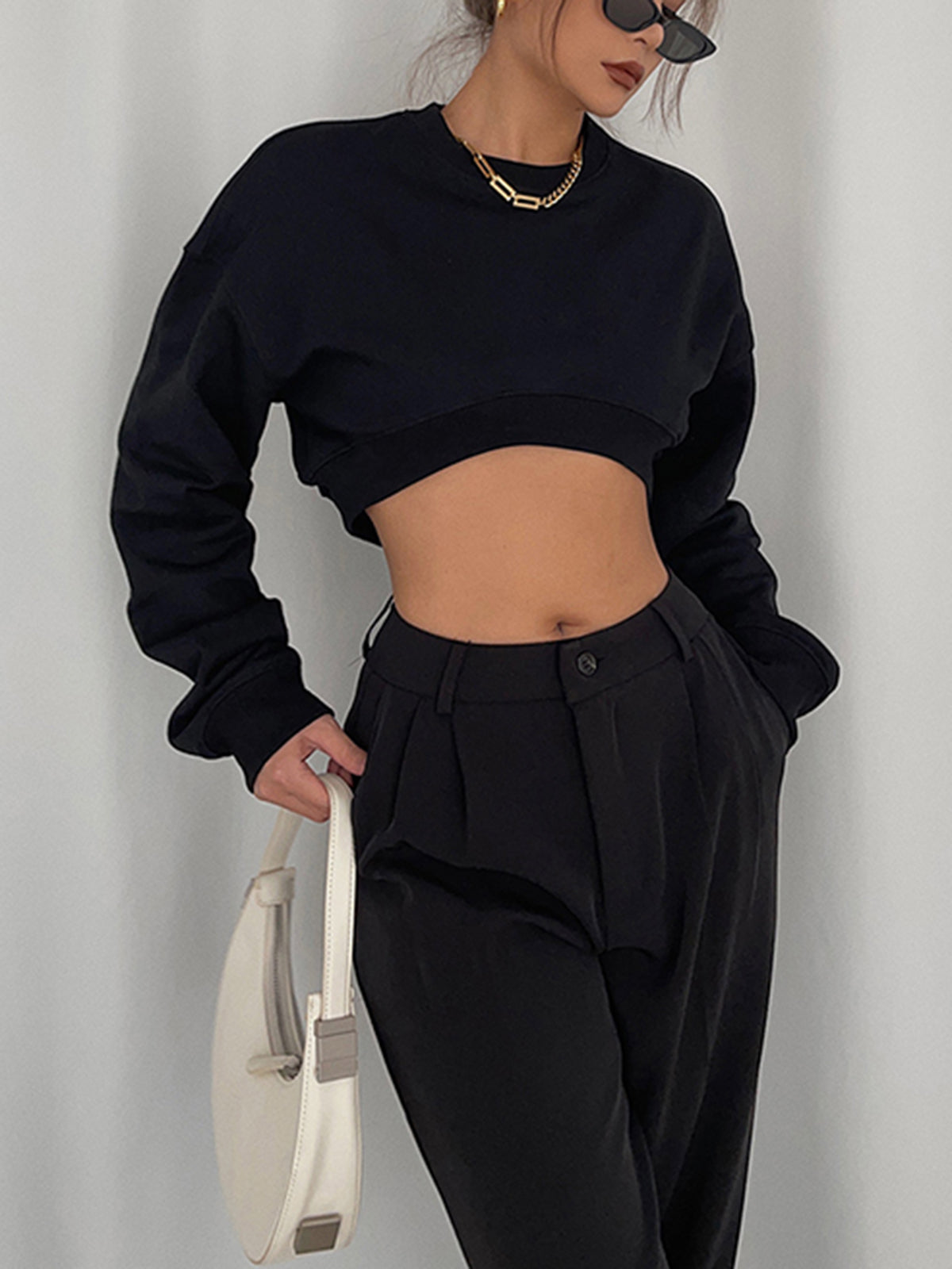 CLAIRE - Coffee Run Crop Sweatshirt