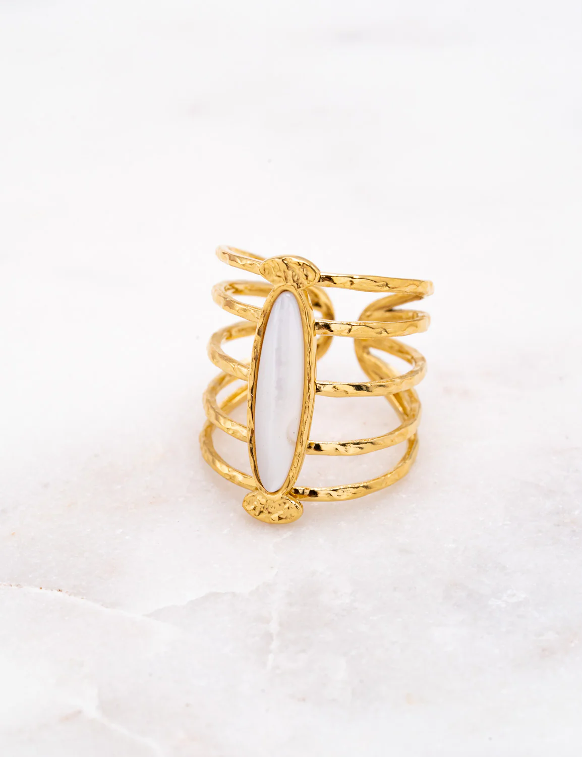 Multi-Row Textured Graphic Ring