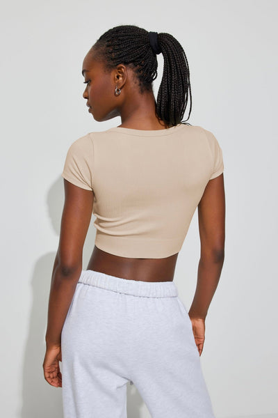 Lauren | Ribbed Deep Scoop Neck Sleeved Crop Top