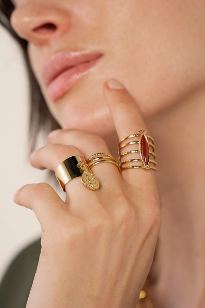 Multi-Row Textured Graphic Ring