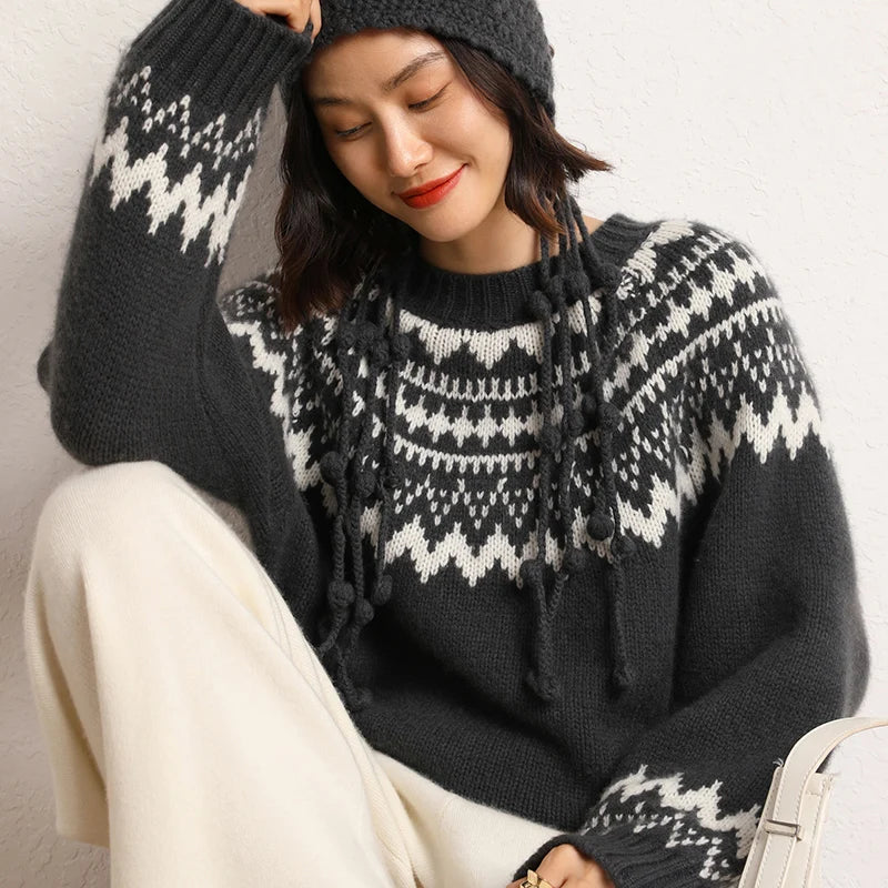 CARLA | O-NECK KNITTED SWEATER