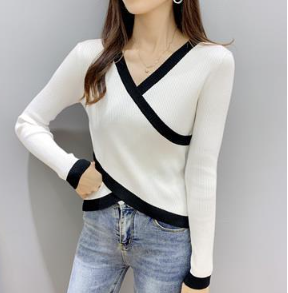 CASSIDY | ELEGANT V-NECK SWEATER