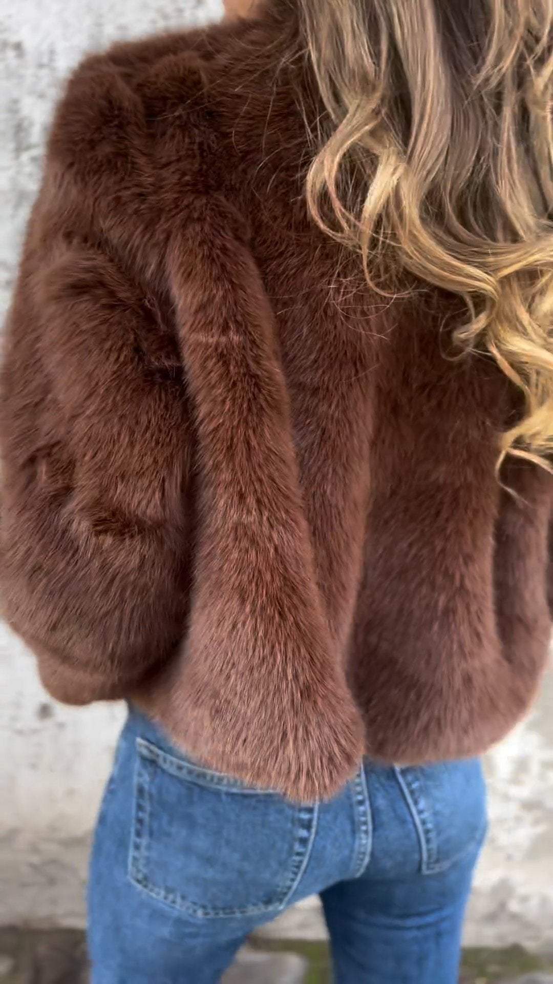 Sarah - Faux Fur Jacket