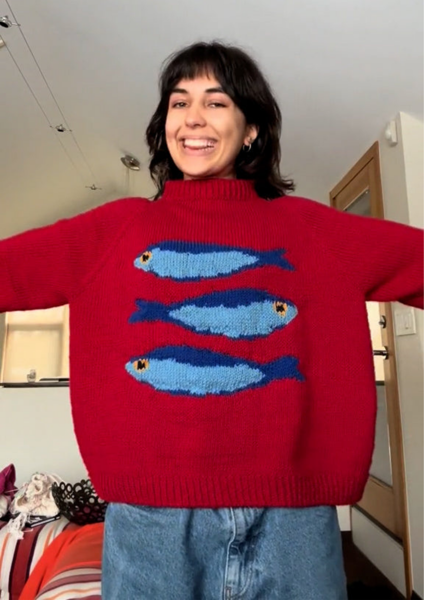 Velma | Comfortable Fish Sweater